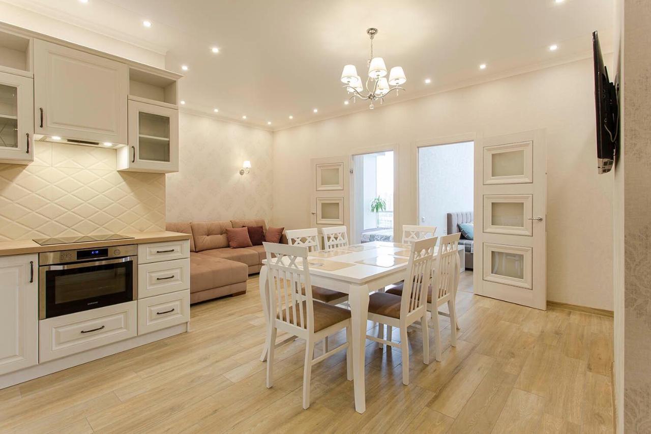 2-Roomed Apartment With Living Room 오데사 외부 사진