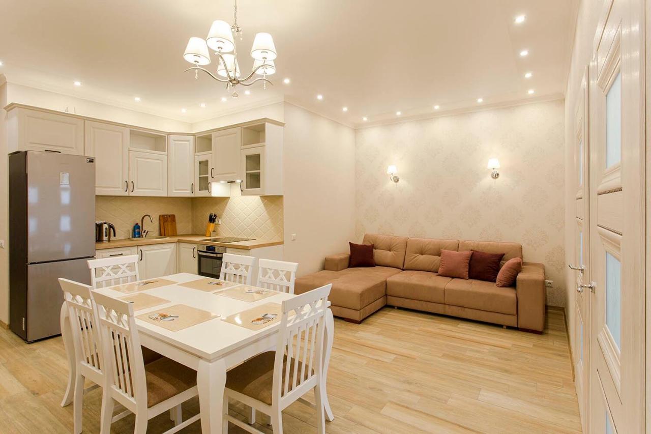 2-Roomed Apartment With Living Room 오데사 외부 사진