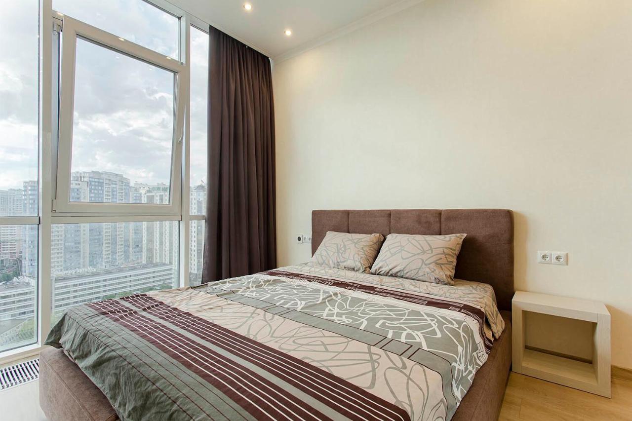 2-Roomed Apartment With Living Room 오데사 외부 사진